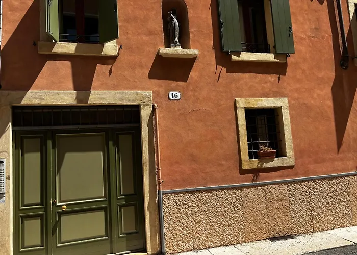 La Piccola Corte